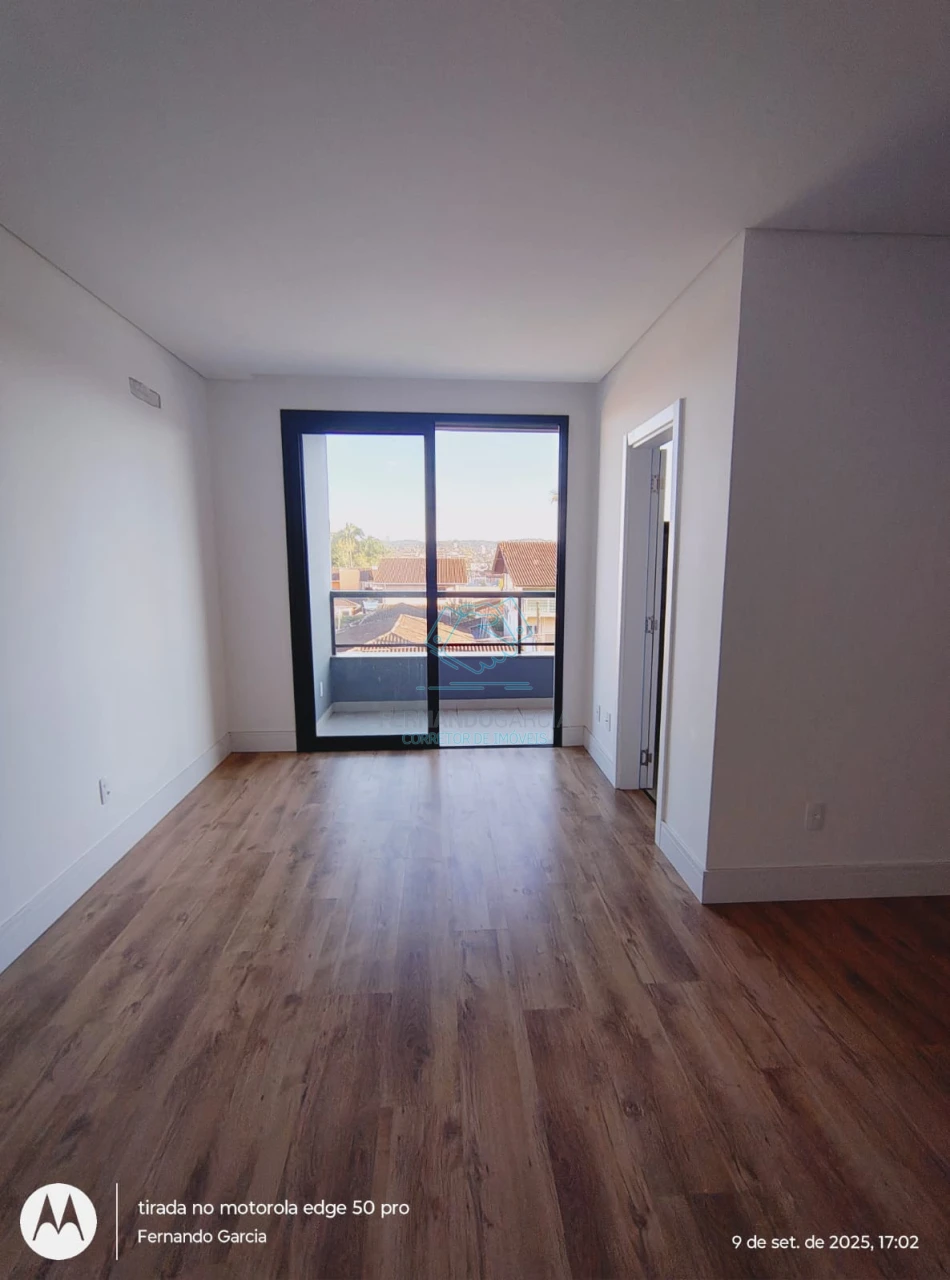 Casa com 3 quartos à venda no Floresta, Joinville