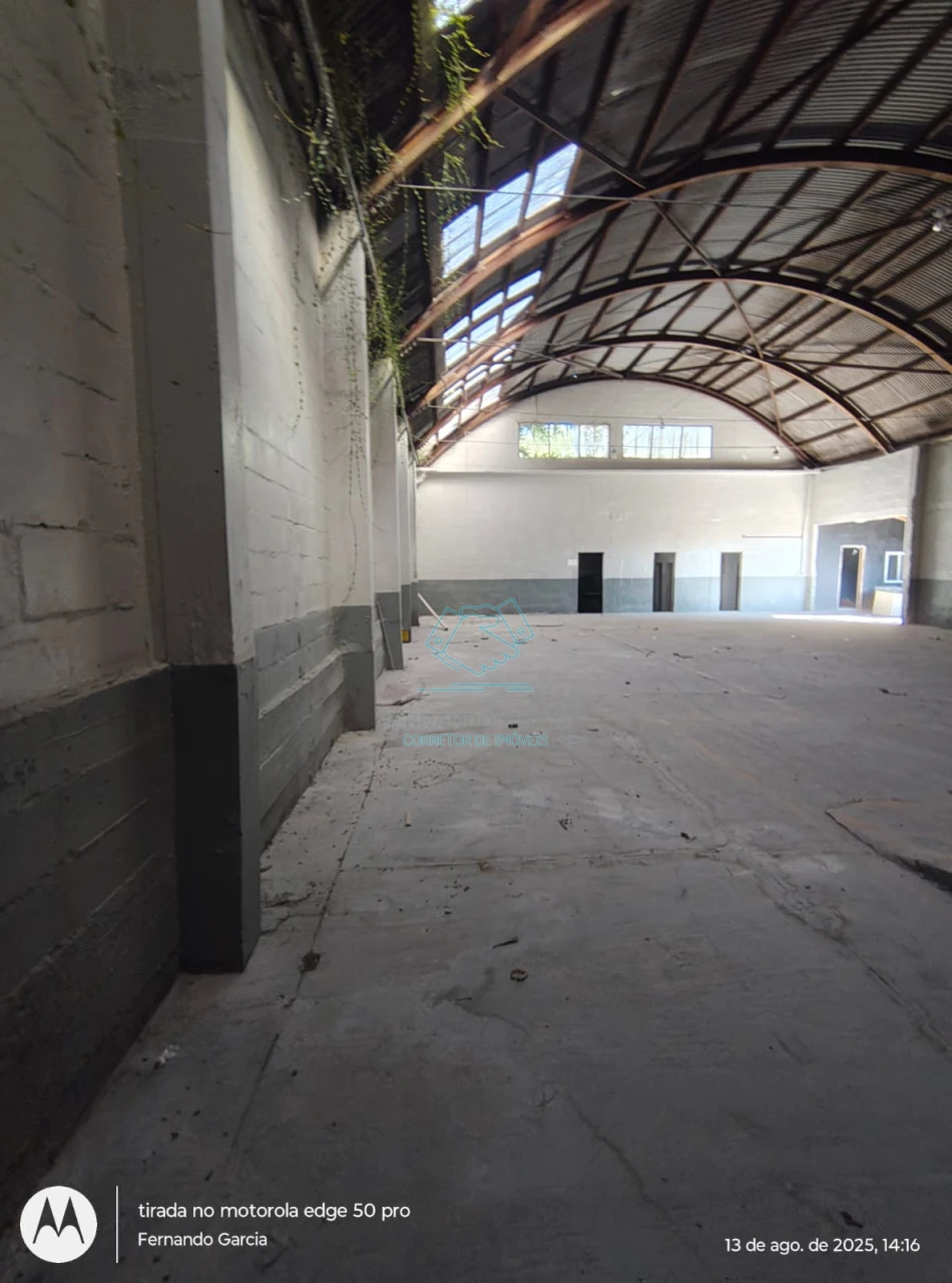 Barracão / Galpão / Depósito com 4 salas à venda no Glória, Joinville