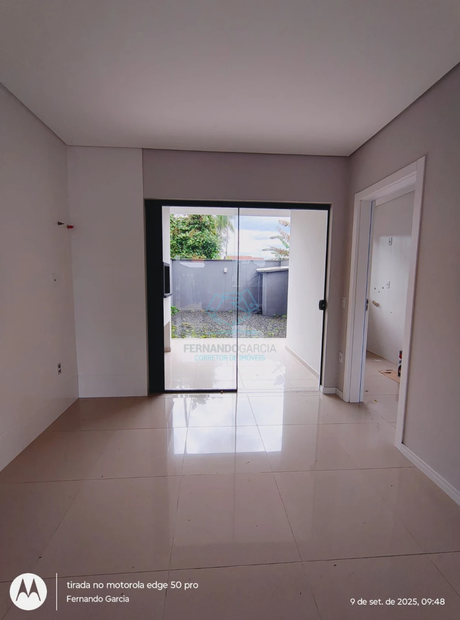 Lindo sobrado geminado à venda no bairro bom retiro