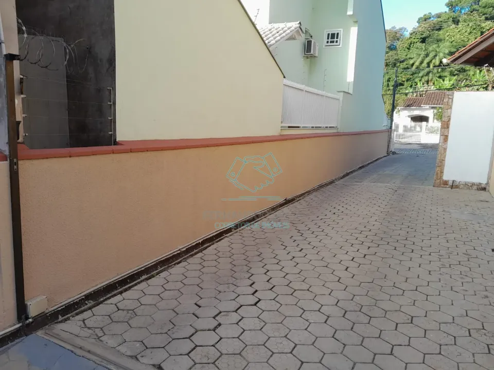 Casa com 5 quartos à venda no Anita Garibaldi, Joinville