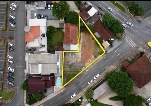 Terreno à venda no Saguaçu, Joinville