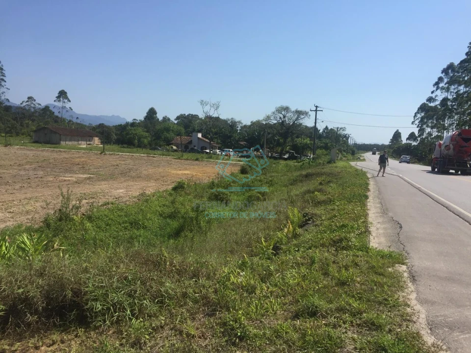 Terreno comercial à venda em Palmital, Garuva