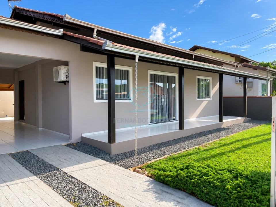 Casa com 3 quartos à venda na Vila Nova, Joinville