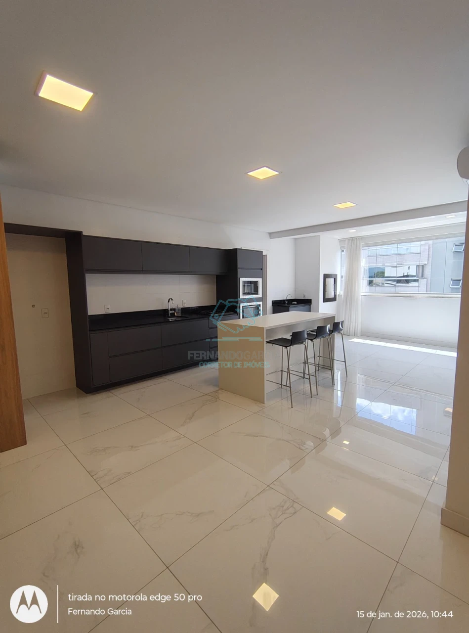 Apartamento com 3 quartos à venda no América, Joinville