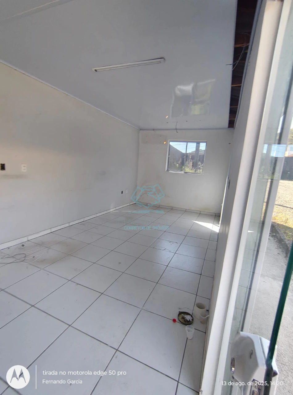 Barracão / Galpão / Depósito com 4 salas à venda no Glória, Joinville