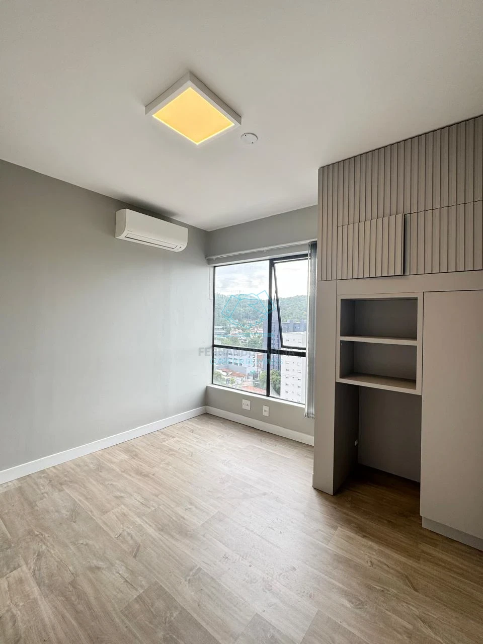 Sala comercial com 1 sala à venda no Centro, Joinville