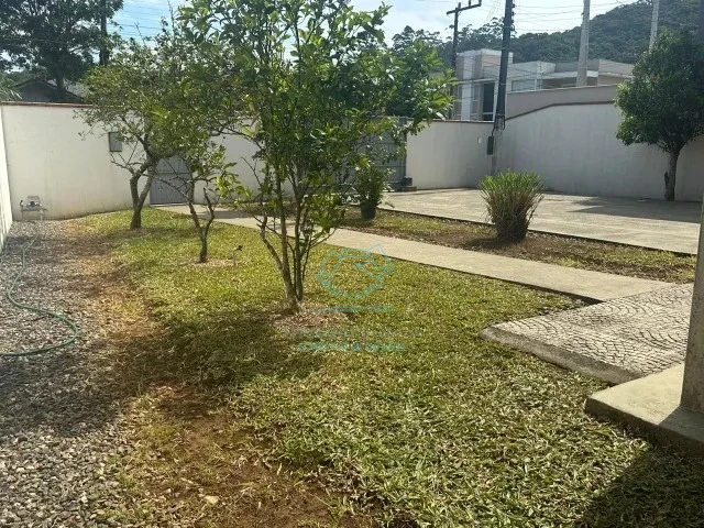 Barracão / Galpão / Depósito com 4 salas à venda no São Marcos, Joinville
