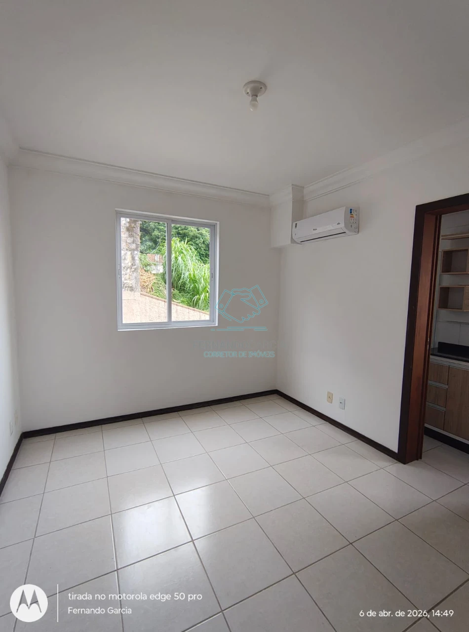 Apartamento com 2 quartos para alugar no Santo Antônio, Joinville