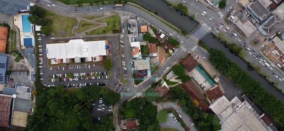 Terreno comercial à venda no Saguaçu, Joinville