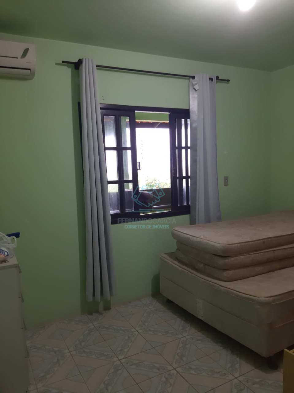 casa sobrado na Praia do Ervino em São Francisco do Sul