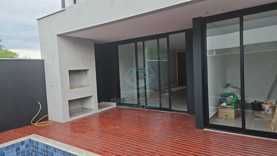 Casa com 3 quartos à venda no Saguaçu, Joinville