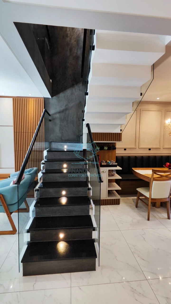 Casa com 3 quartos à venda no Bom Retiro, Joinville