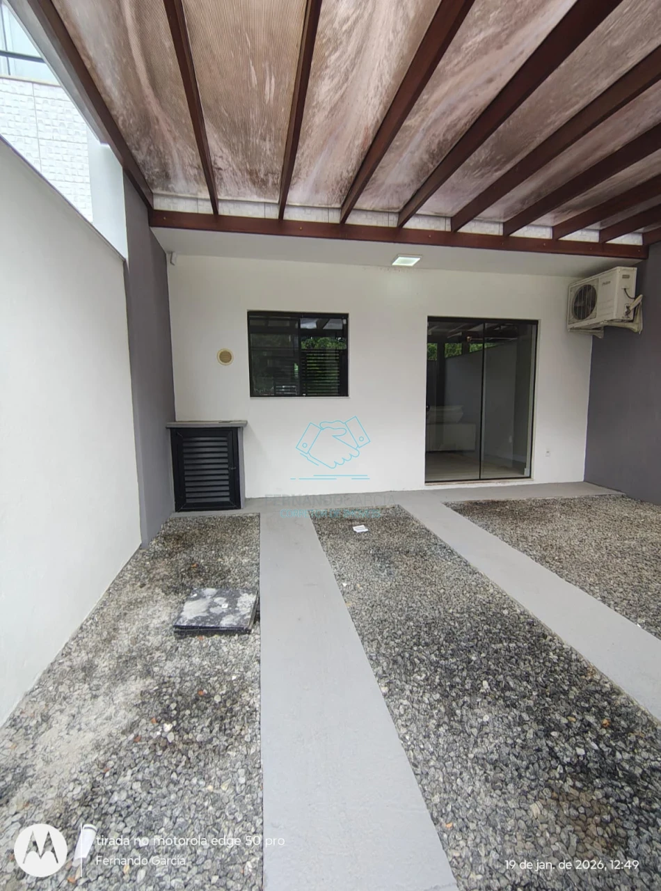 Casa com 2 quartos à venda no Nova Brasília, Joinville