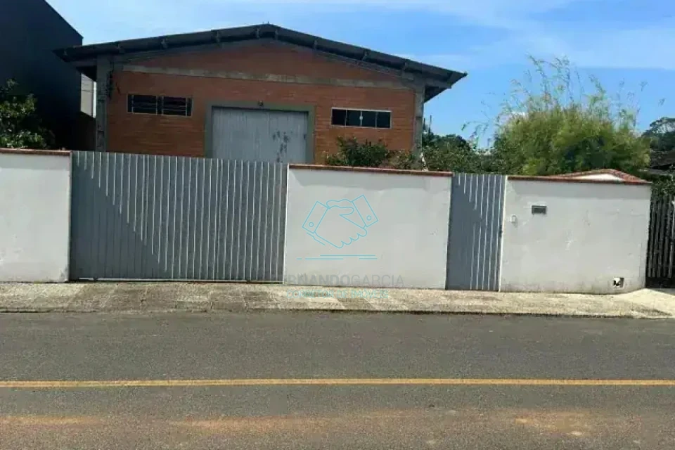 Barracão / Galpão / Depósito com 4 salas à venda no São Marcos, Joinville