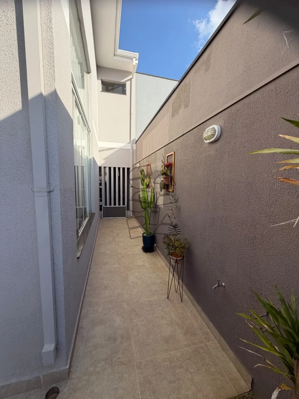 Imagens do imóveis Casa em condomínio à venda - Roland II - Parque Residencial Roland Limeira