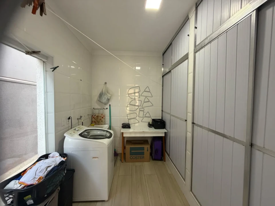 Imagens do imóveis Casa em condomínio à venda - Roland II - Parque Residencial Roland Limeira