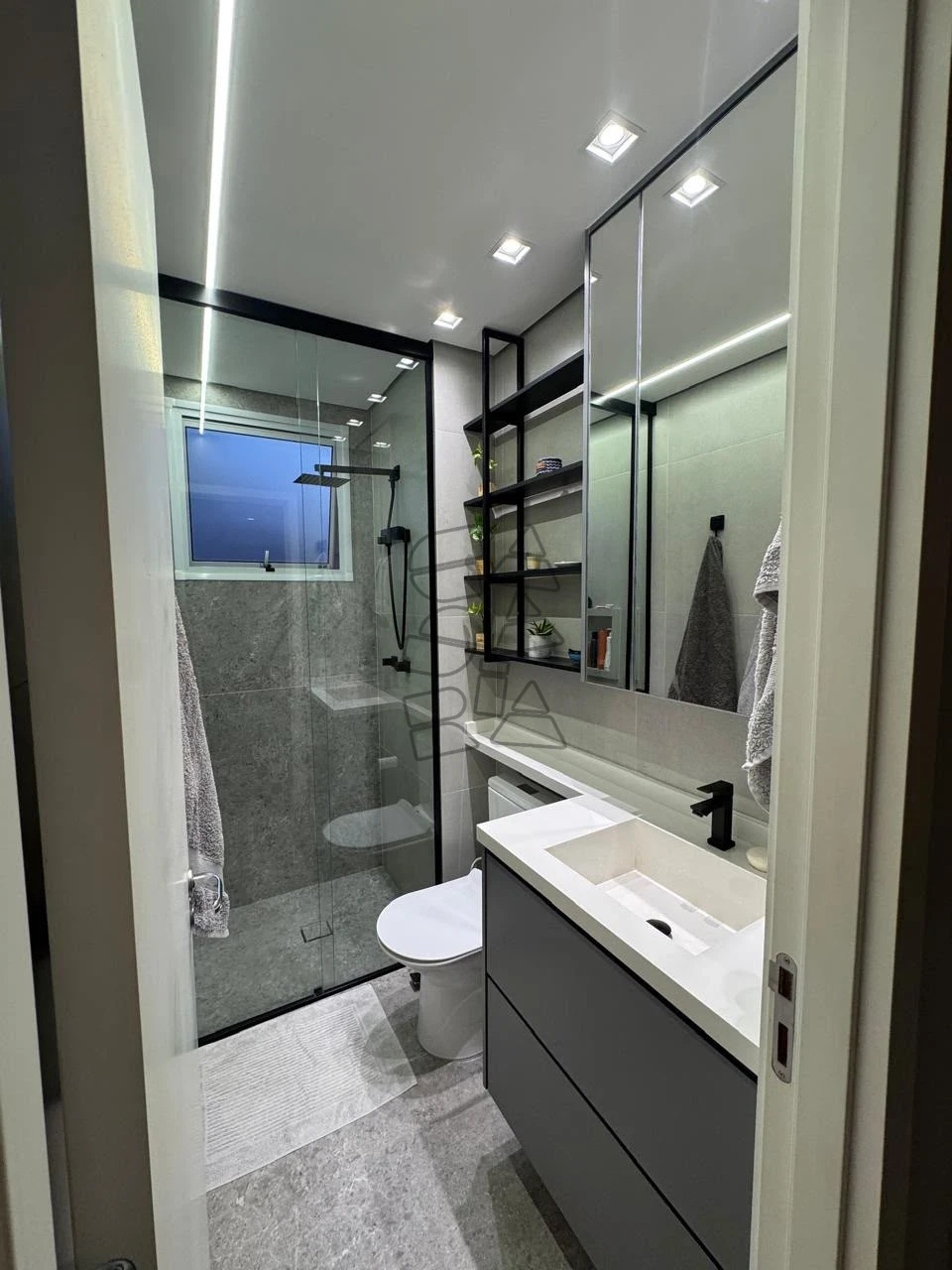 Imagens do imóveis Apartamento à venda - Condomínio Madrid - Jardim Santa Adélia Limeira
