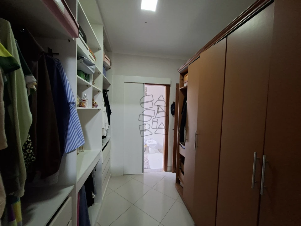 Imagens do imóveis Chácara à venda - Condomínio Estância das Flores Limeira