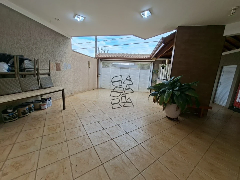 Casa em condomínio à venda - Roland III - Parque Residencial Roland Limeira