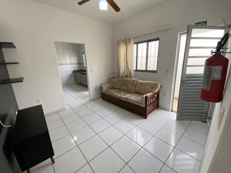 Imagens do imóveis Duas casas à venda no mesmo terreno - Jardim Nova Itália Limeira