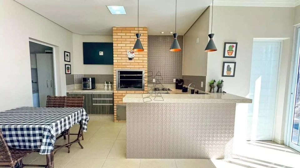 Imagens do imóveis Casa em condomínio à venda -  Roland III - Parque Residencial Roland Limeira