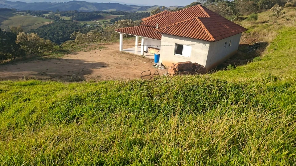 Imagens do imóveis Sitio à venda - Zona Rural de Bueno Brandão  / MG