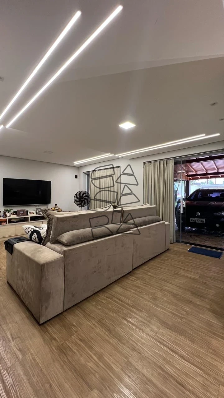 Casa Residencial à venda - Jardim das Laranjeiras - Limeira