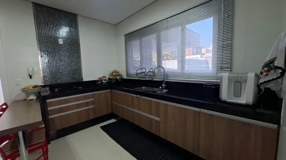Imagens do imóveis Casa em condomínio à venda - Roland II - Parque Residencial Roland Limeira