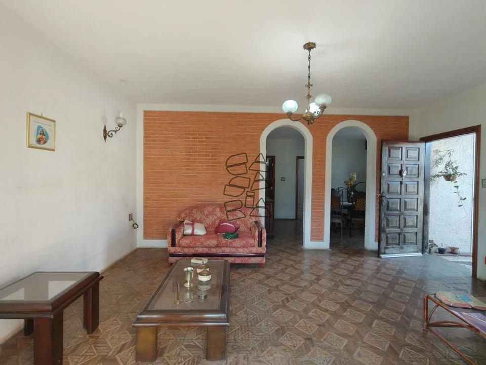 Casa Residencial à venda - Vila São João - Limeira