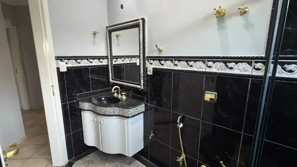 Imagens do imóveis Sobrado em condomínio à venda -  Colinas de São João - Limeira