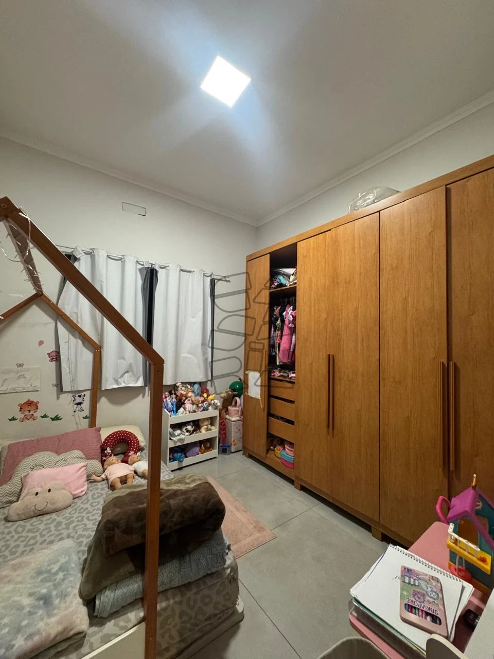 Imagens do imóveis Casa em condomínio à venda - Vale das Oliveiras - Jardim Residencial Alto da Graminha Limeira