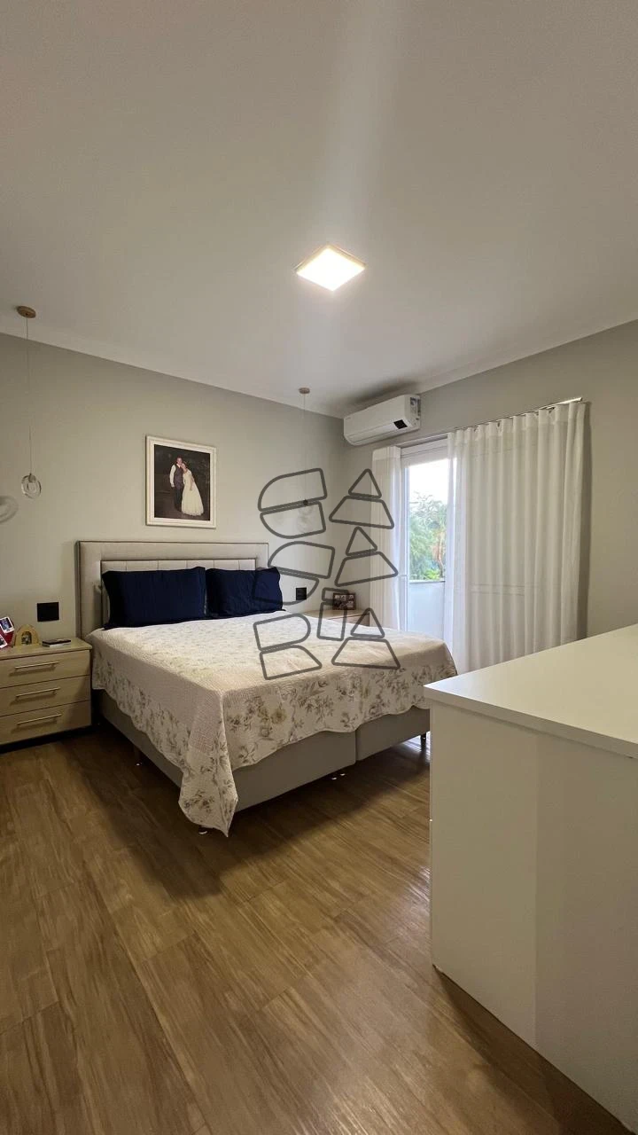 Casa Residencial à venda - Jardim das Laranjeiras - Limeira