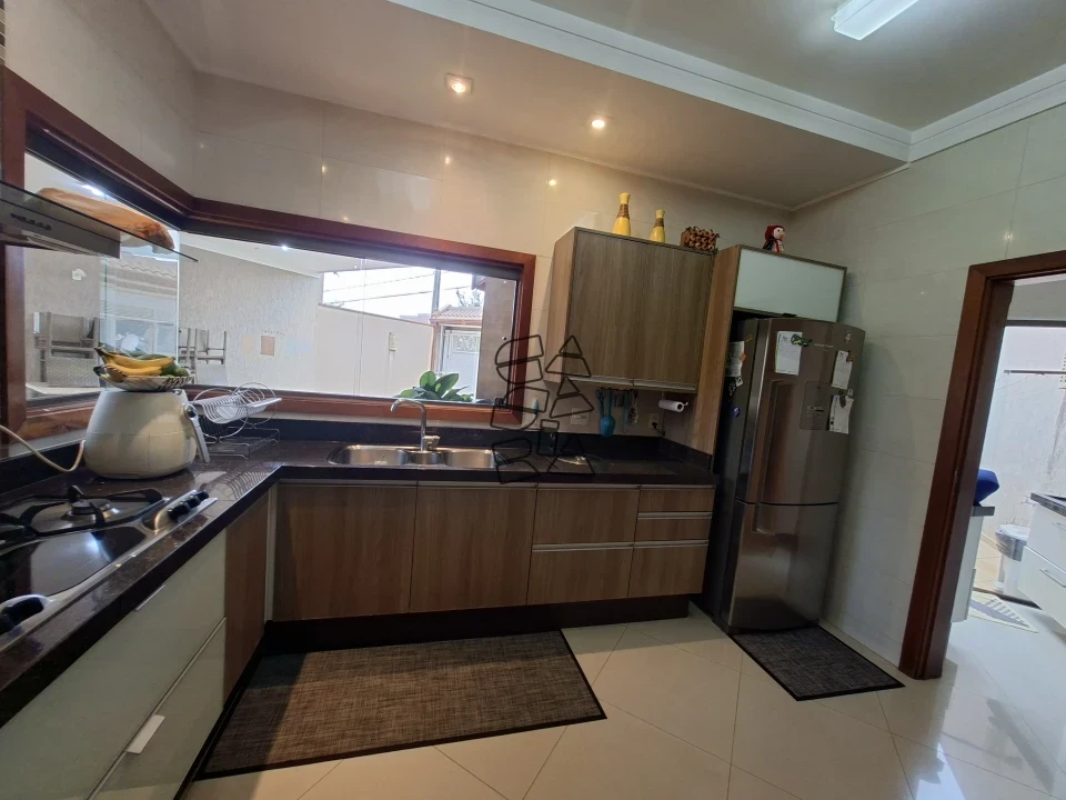 Casa em condomínio à venda - Roland III - Parque Residencial Roland Limeira