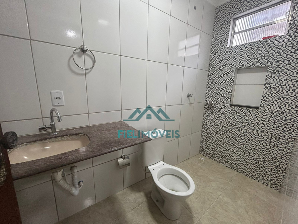 APARTAMENTO COM SACADA NA ILHA