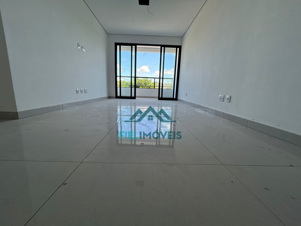 APARTAMENTO ESPAÇOSO GRA DUQUESA