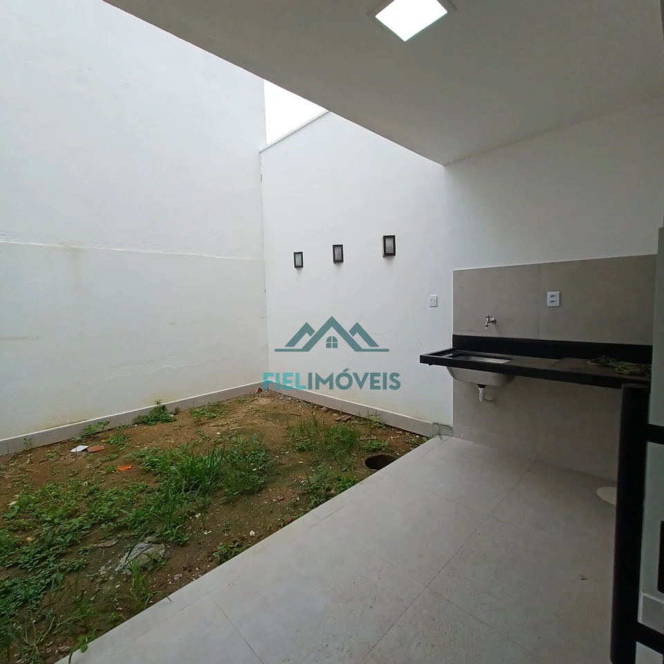 CASA GEMINADA DE ALTO PADRÃO NO PARQUE OLIMPICO