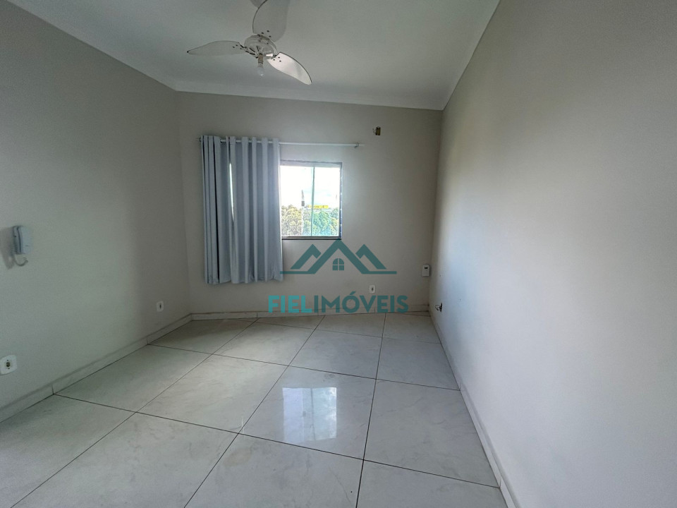 KITNET COM AREA GORMET, JACUZI E TETO SOLAR