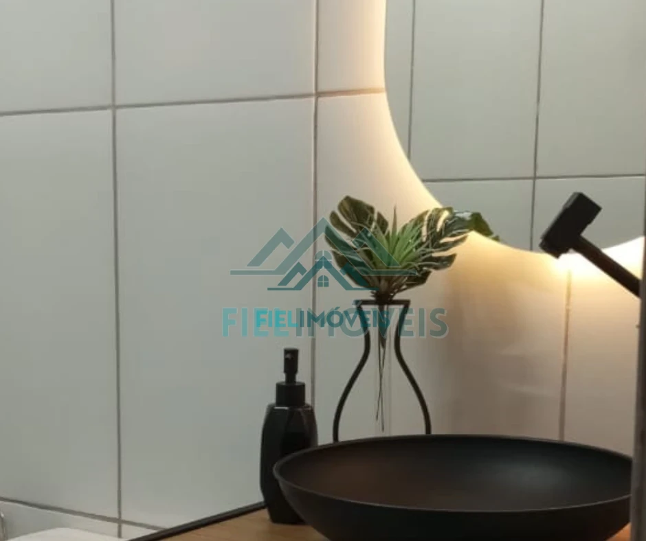 CASA DE ALTO PADRÃO EM SANTANA DO PARAÍSO