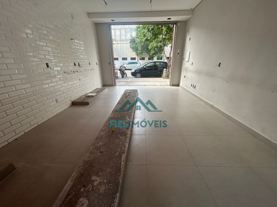 LOJA COM ÓTIMA LOCALIZAÇÃO PROXIMO FADIVALE