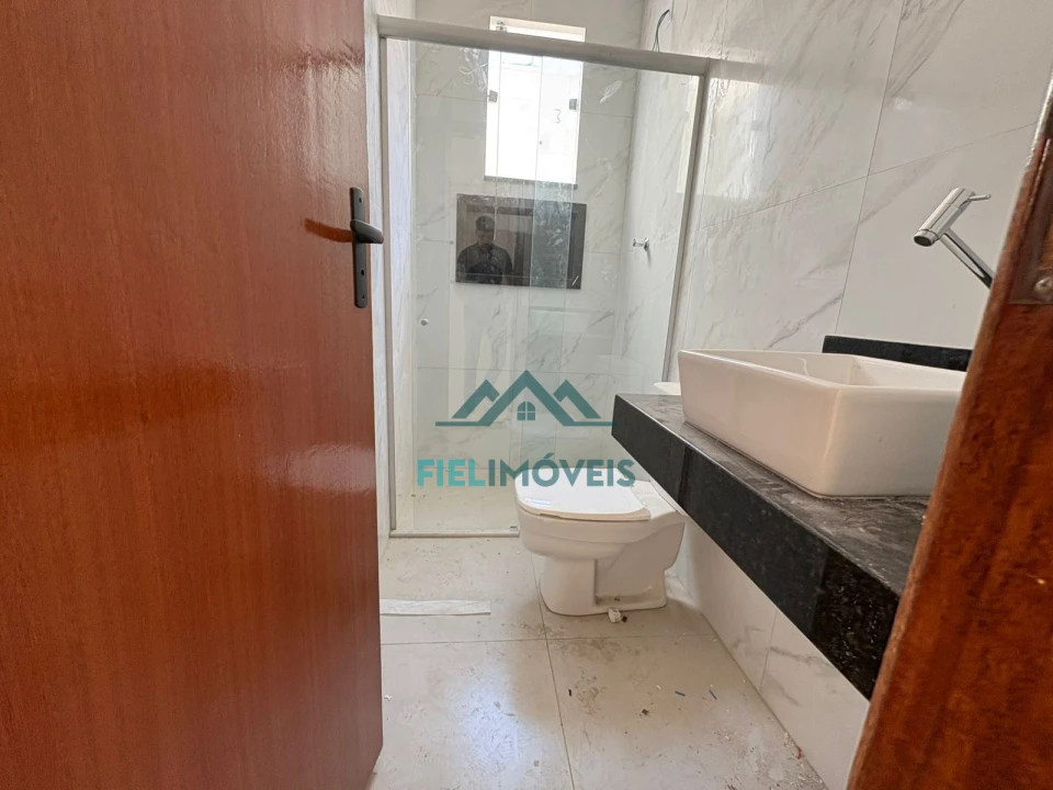 BELISSIMA CASA CARAVELAS COM 2 QUARTOS