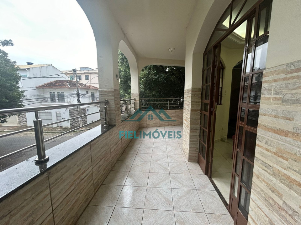 APARTAMENTO COM SACADA NA ILHA