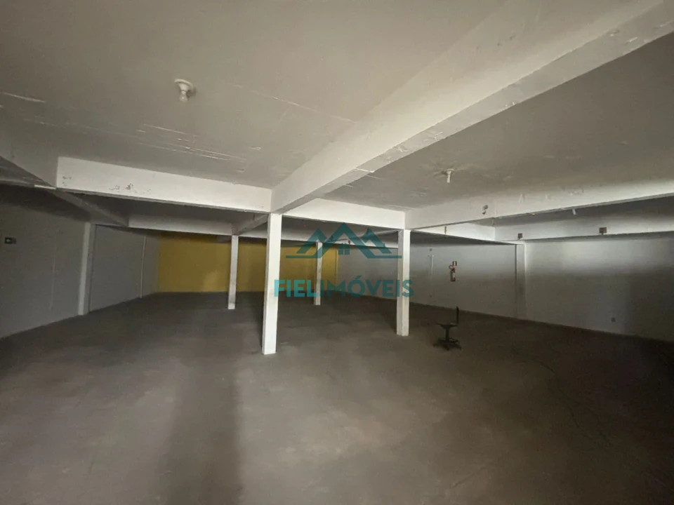 PONTO COMERCIAL SEGUNDO PAVIMENTO