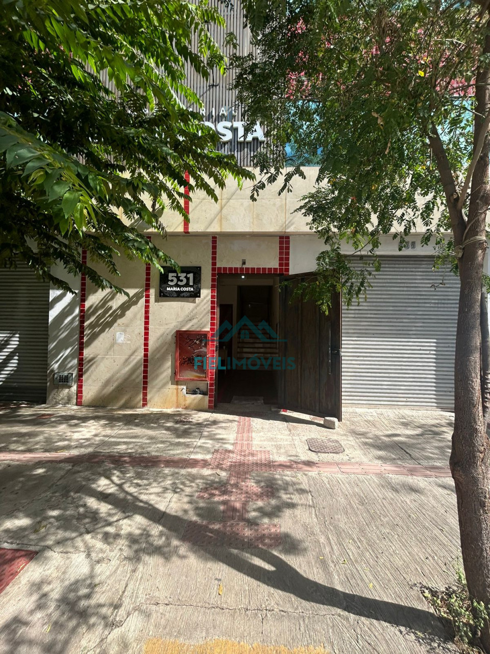 LOJA COM ÓTIMA LOCALIZAÇÃO PROXIMO FADIVALE