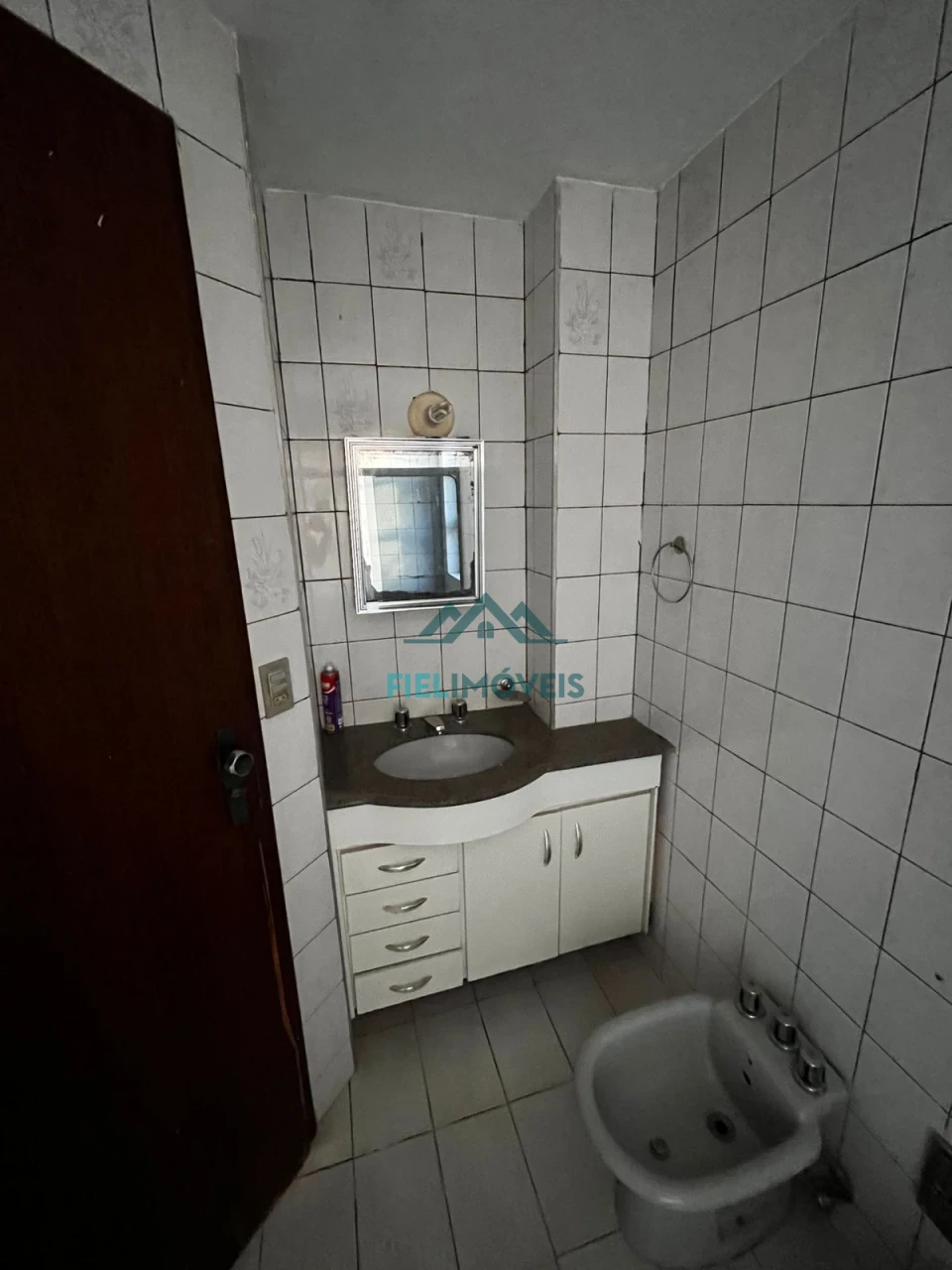 APARTAMENTO ESPAÇOSO COM ÁREA GOURMET NO MORADA DO VALE