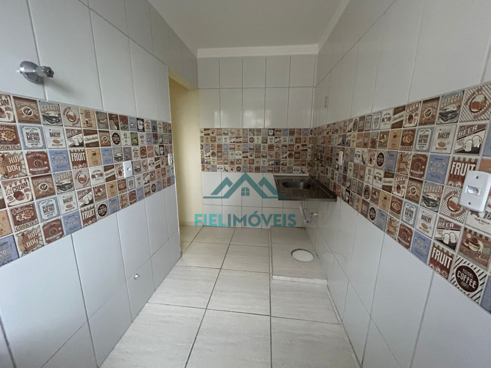 APARTAMENTO COM SACADA NA ILHA