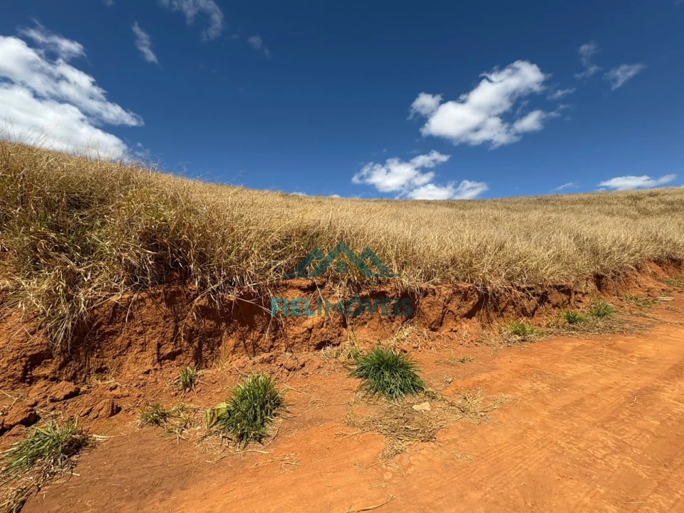CHACARA COM 1000 METROS A 15 MIN DE GV.
