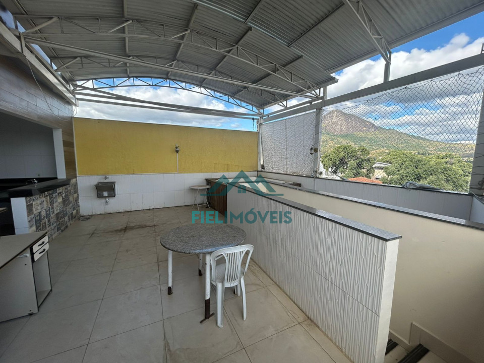 KITNET COM AREA GORMET, JACUZI E TETO SOLAR