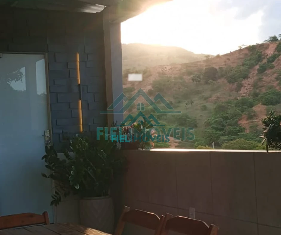 CASA DE ALTO PADRÃO EM SANTANA DO PARAÍSO