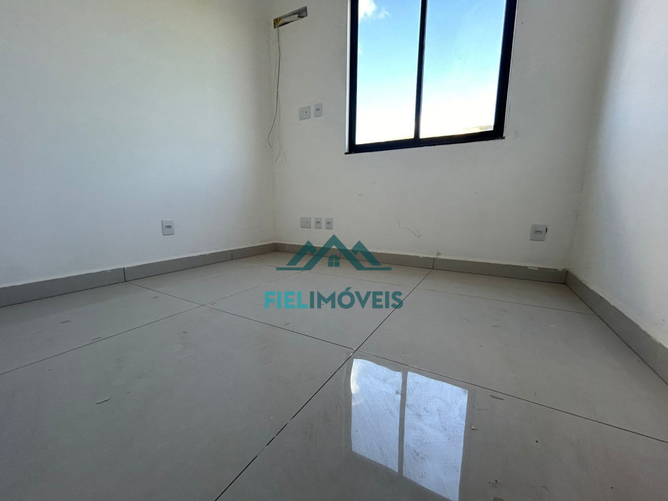 APARTAMENTO ESPAÇOSO GRA DUQUESA