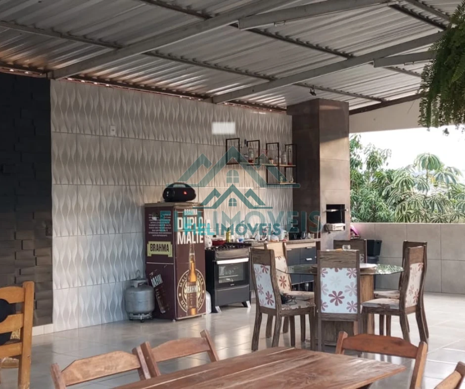 CASA DE ALTO PADRÃO EM SANTANA DO PARAÍSO